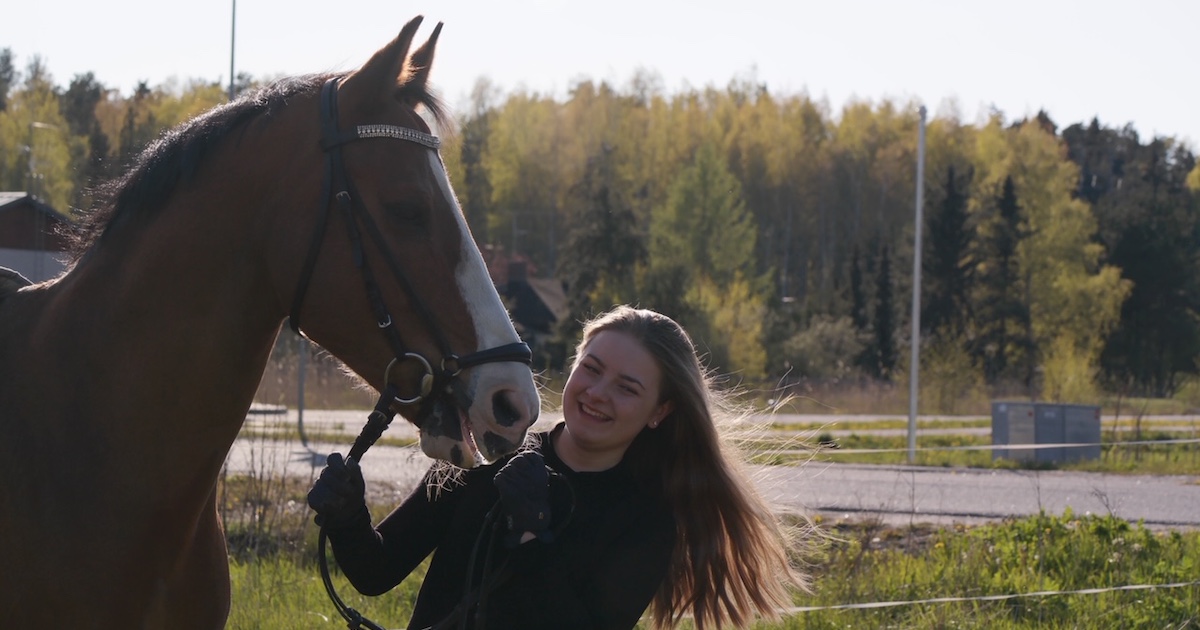 Kouluratsastaja Sandra Rantasen Uusi Hevonen Ja Uudet Kuviot